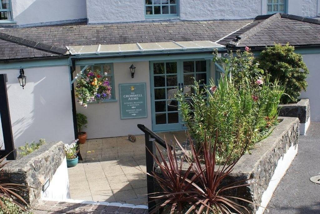The Cromwell Arms Inn Bovey Tracey Εξωτερικό φωτογραφία