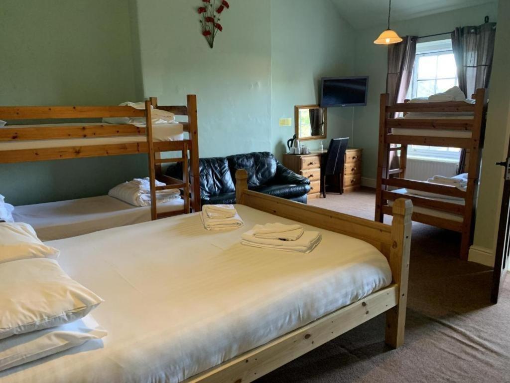 The Cromwell Arms Inn Bovey Tracey Εξωτερικό φωτογραφία